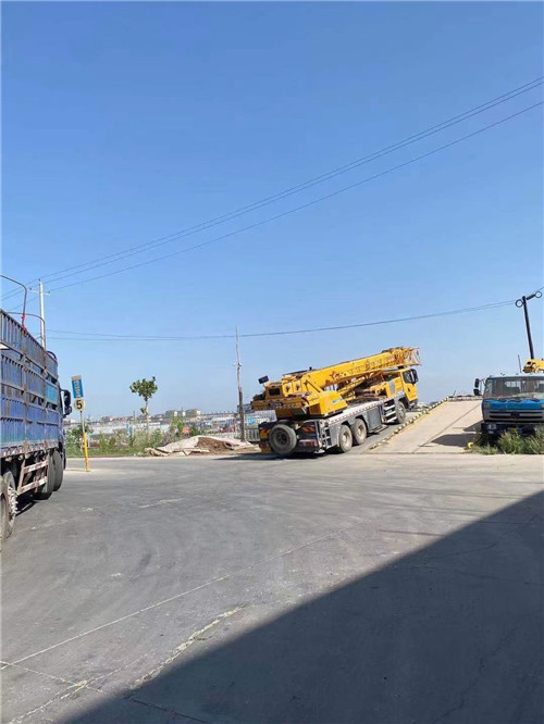 灌南县25吨吊车的租赁价格大概是多少？