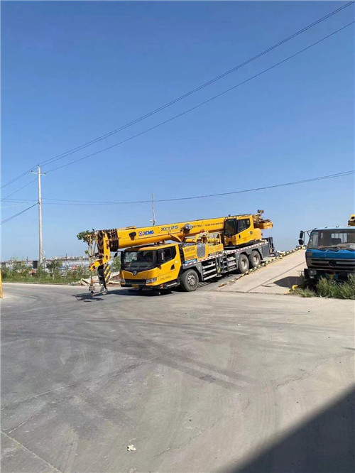 灌南县吊车作业时，可能会产生哪些额外收费项目？